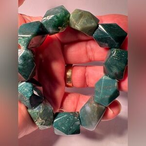 Emerald Elegance Chunky Bracelet